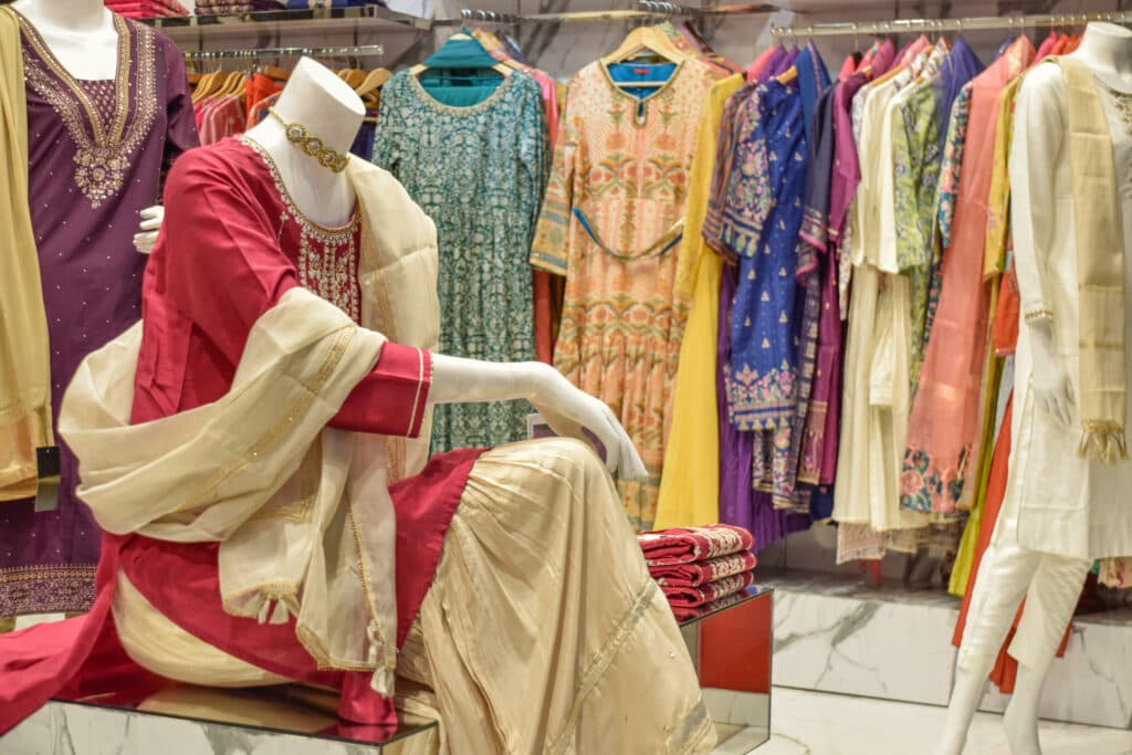 Wholesale Clothing Suppliers in Tamil Nadu: Kurtis, Shirts & Bulk Garments Guide